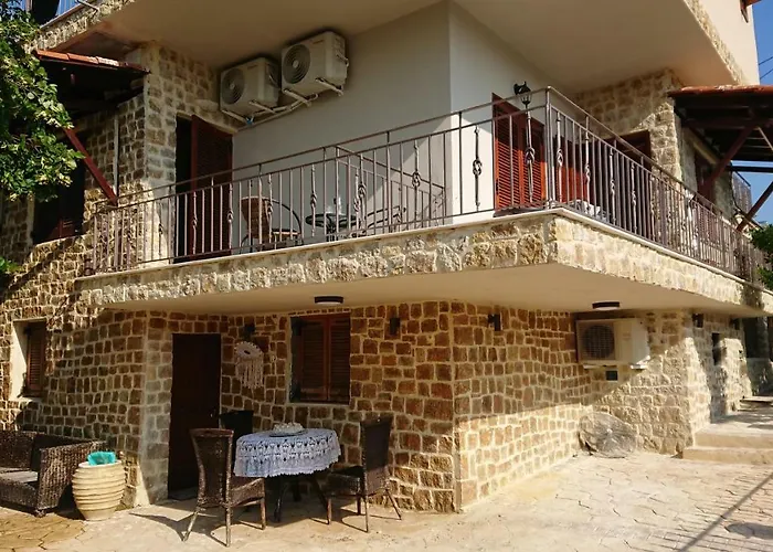 Stone House With Seaview Apartman *