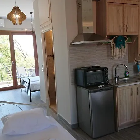 Stone House With Seaview Appartement