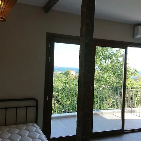 Apartment Stone House With Seaview *