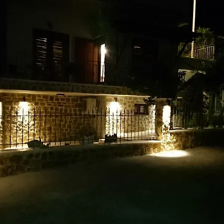 Stone House With Seaview Apartment