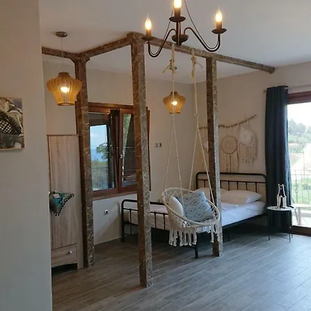 Apartment Stone House With Seaview