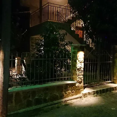 Stone House With Seaview Apartment